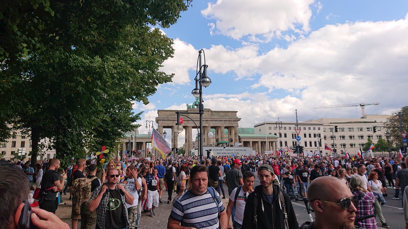 D47ef7d2d3c632cdbd2a513d4e4b9050