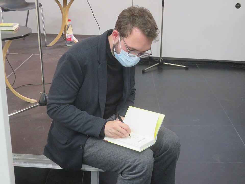 F9e120d7df85533f51c346753a9d7ee8